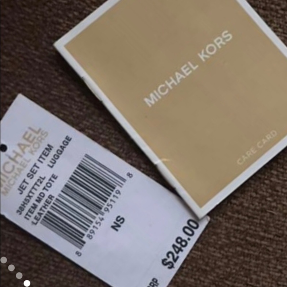 AUTHENTIC MICHEAL KORS PURSE